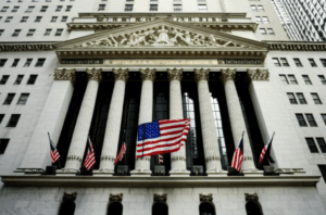 S&P 500 Momentum Falters: Path to New Highs Faces Fresh Headwinds - Stock Market Insights | Finclyne
